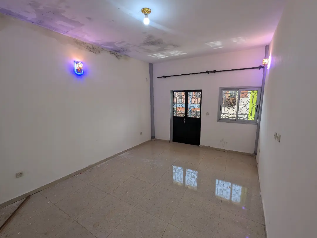 Appartement moderne à louer à Bafoussam Toket - Image 1