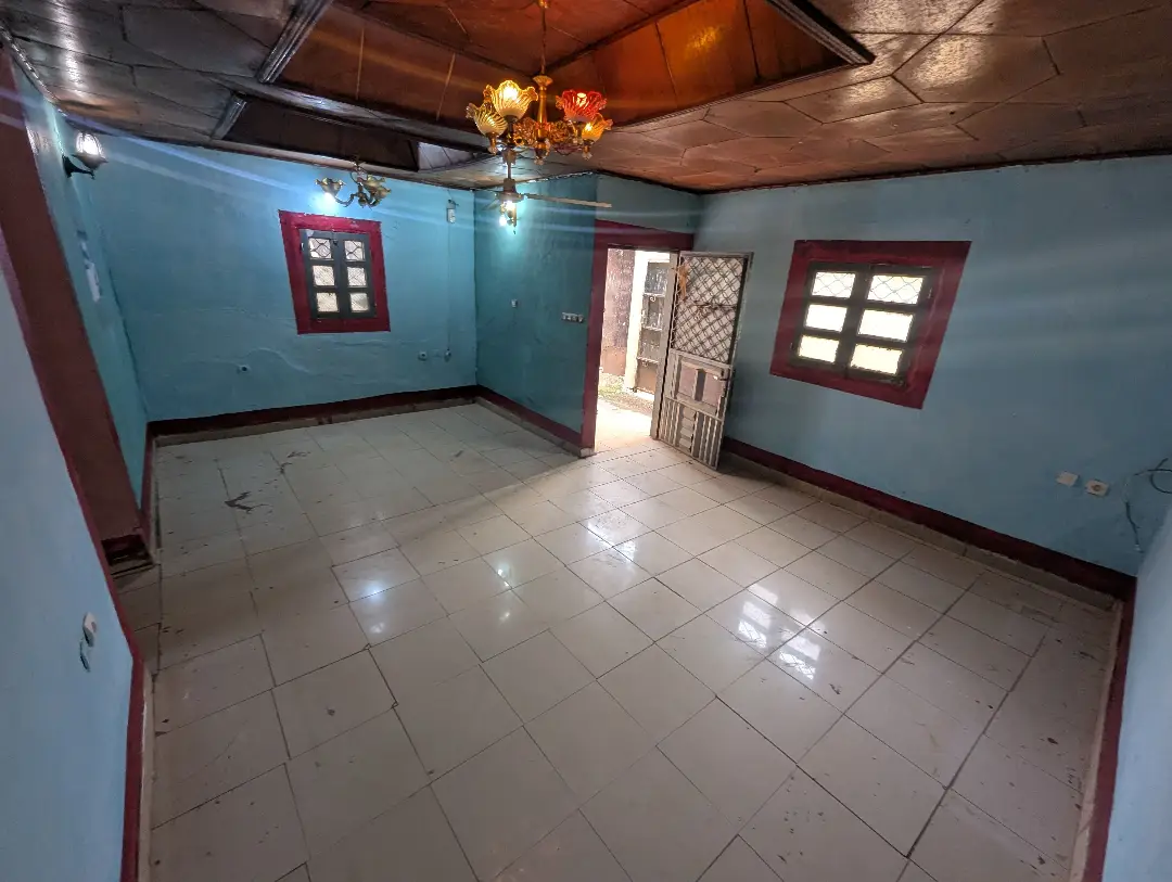 Maison moderne à louer à Bafoussam Auberge Du Lac - Image 1