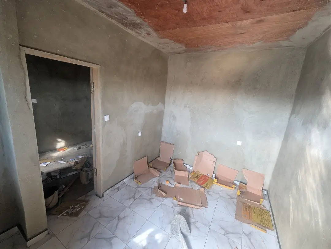 Studio moderne à louer à Bafoussam Carrefour Congelcam (toket) - Image 1
