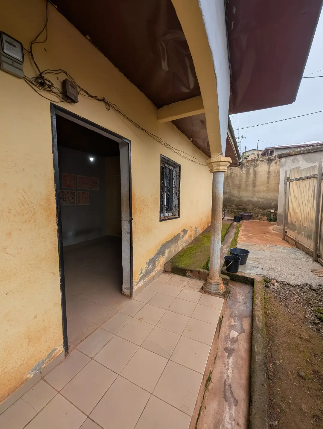 Appartement moderne à louer à Bafoussam Explosif - Image 1