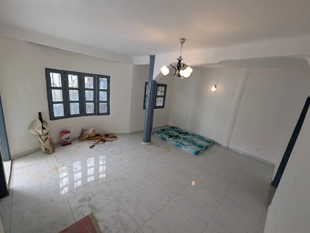 Appartement moderne à louer à Bafoussam Kamkop - Image 1