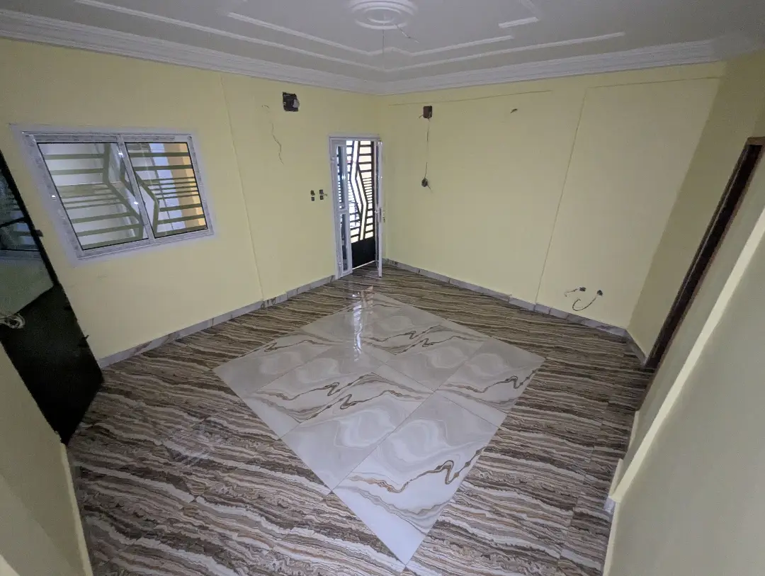 Appartement moderne à louer à Bafoussam Kouongouo - Image 1