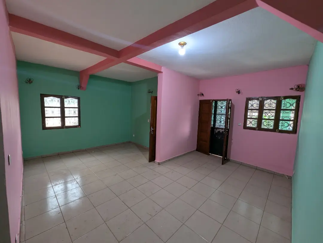 Appartement moderne à louer à Bafoussam Socada - Image 1