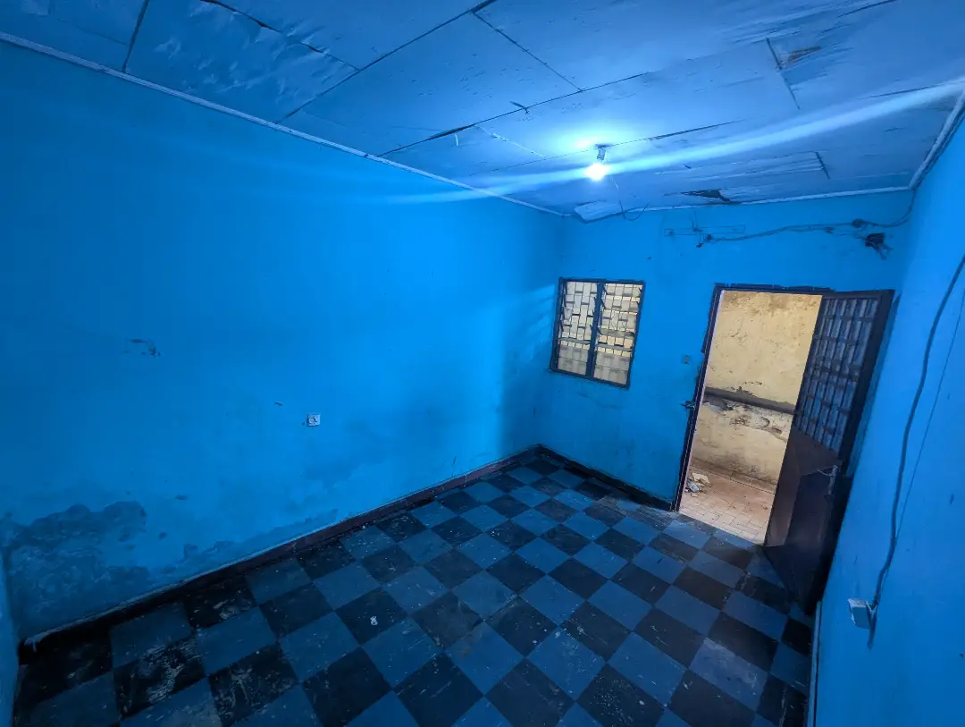 Chambre moderne à louer à Bafoussam Socada - Image 1