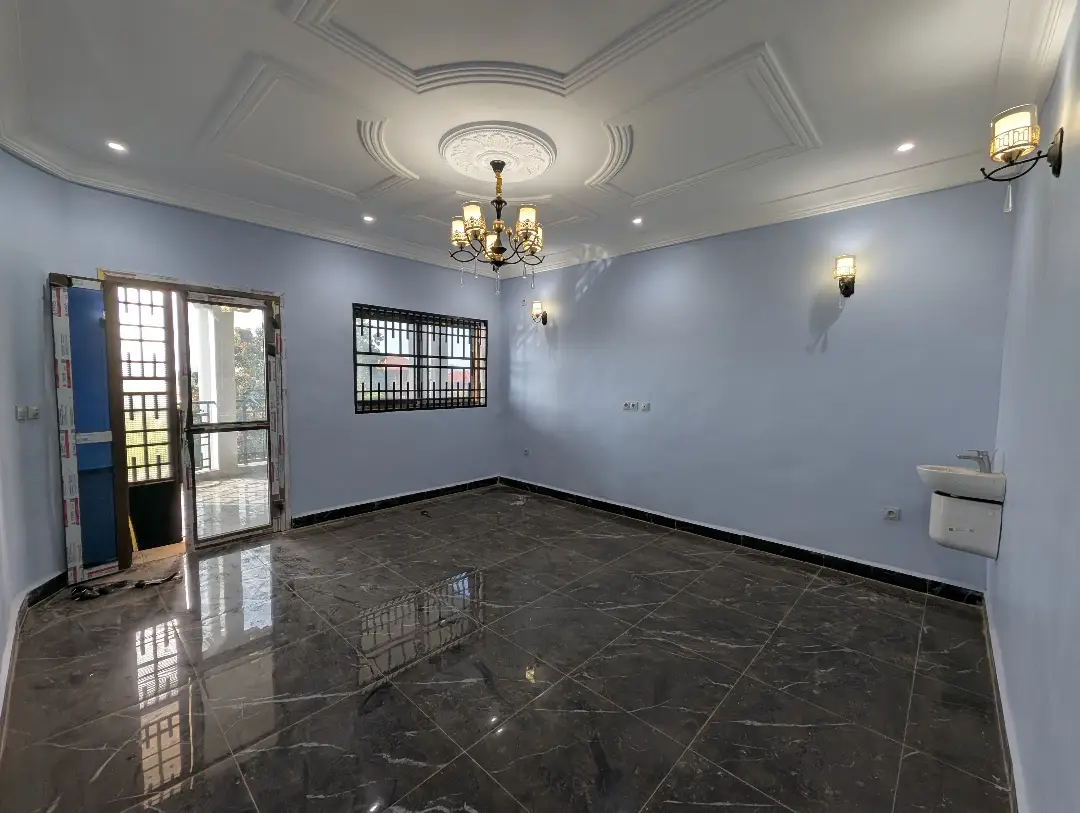 Appartement moderne à louer à Bafoussam Maeture - Image 1