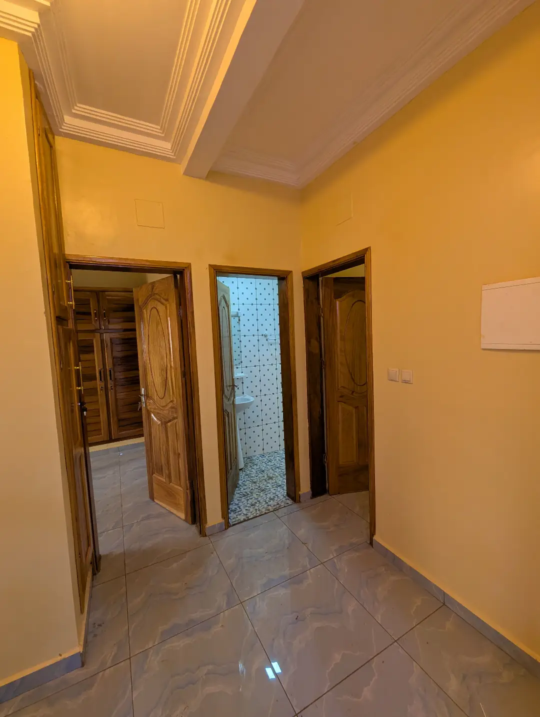Appartement moderne à louer à Bafoussam 2eme Carrefour Eveche - Image 11