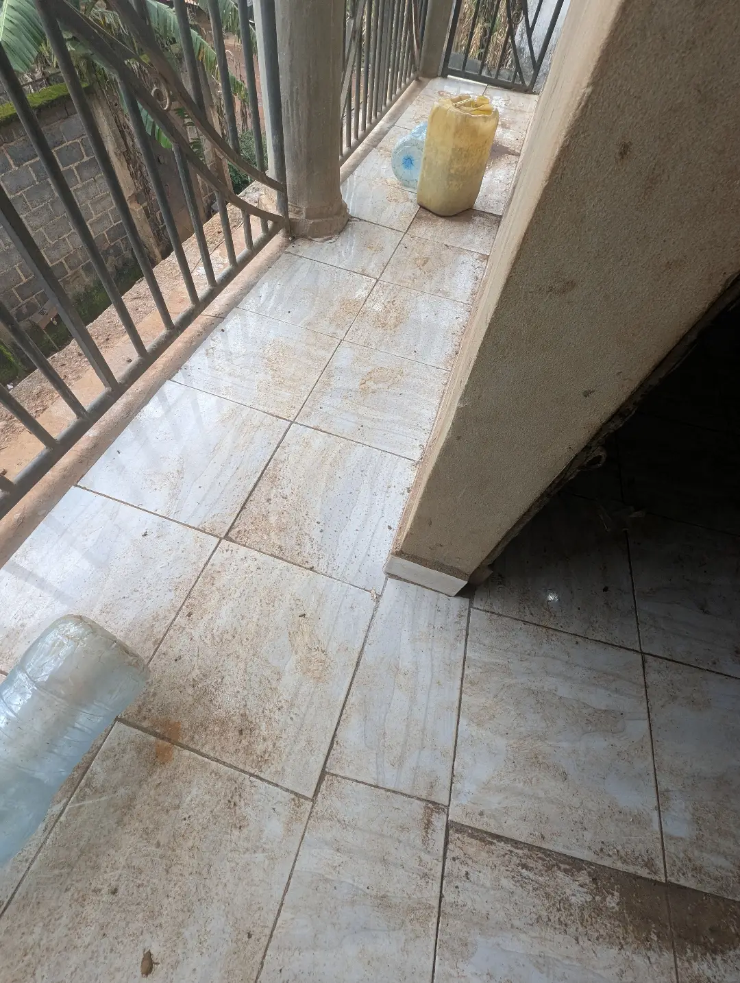 Appartement moderne à louer à Bafoussam Tchitchap - Image 11