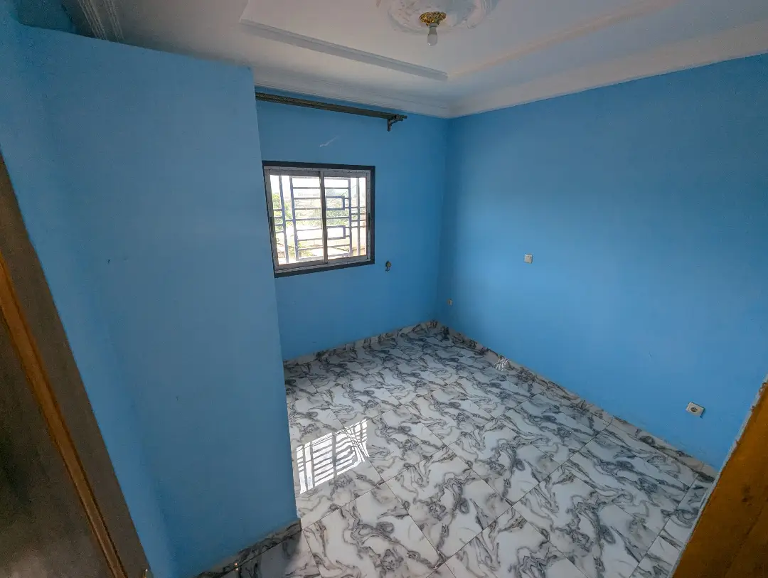 Appartement moderne à louer à Bafoussam Derriere L'hopital Regional - Image 11