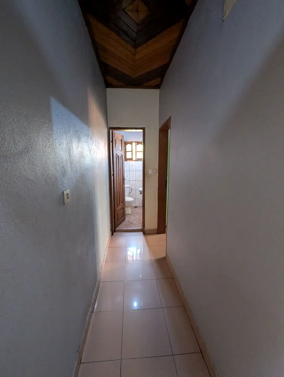 Appartement moderne à louer à Bafoussam Pont Voltaire - Image 11