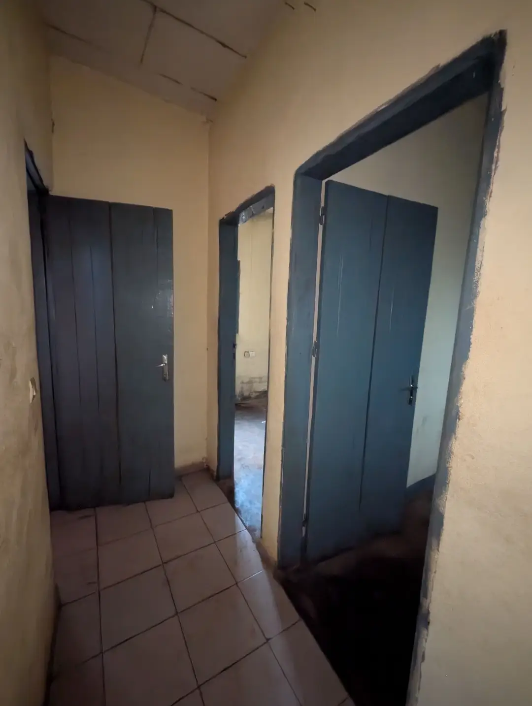 Maison moderne à louer à Bafoussam Maeture - Image 11