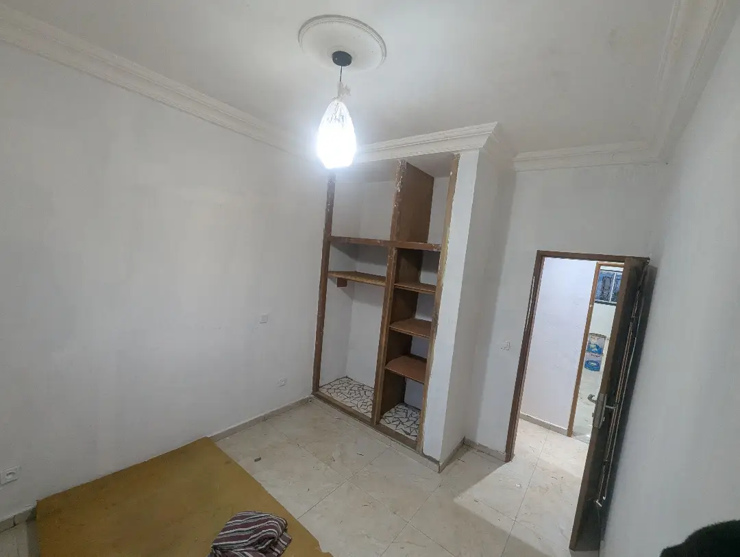 Appartement moderne à louer à Bafoussam A Proximite Du Carrefour Explosif - Image 11
