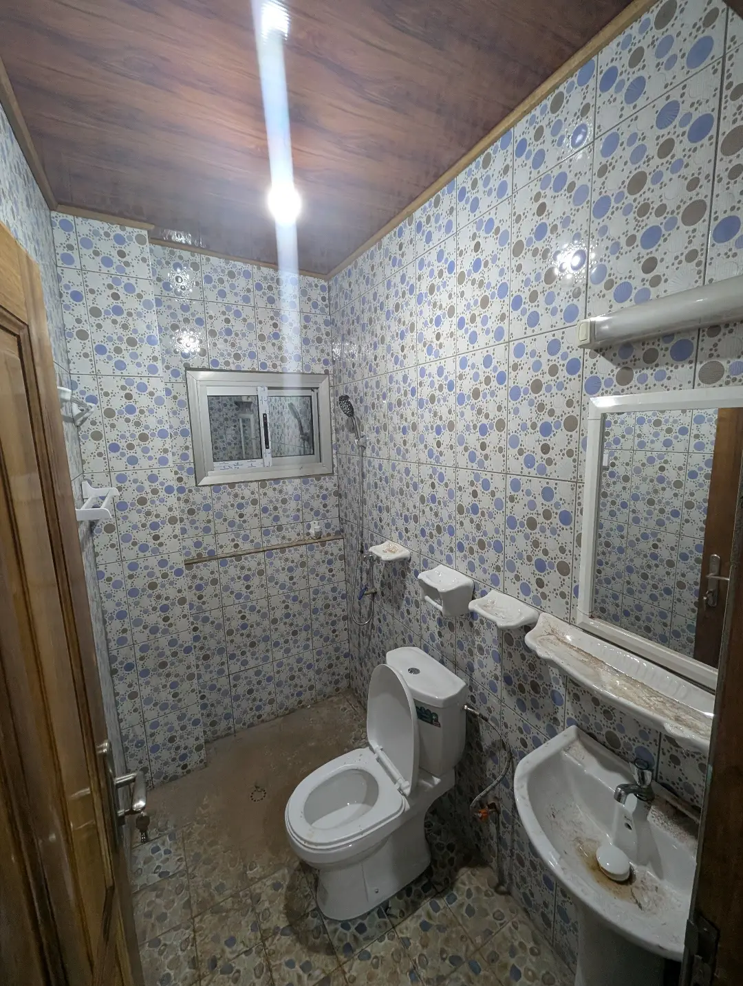Appartement moderne à louer à Bafoussam Stade Municipal - Image 11