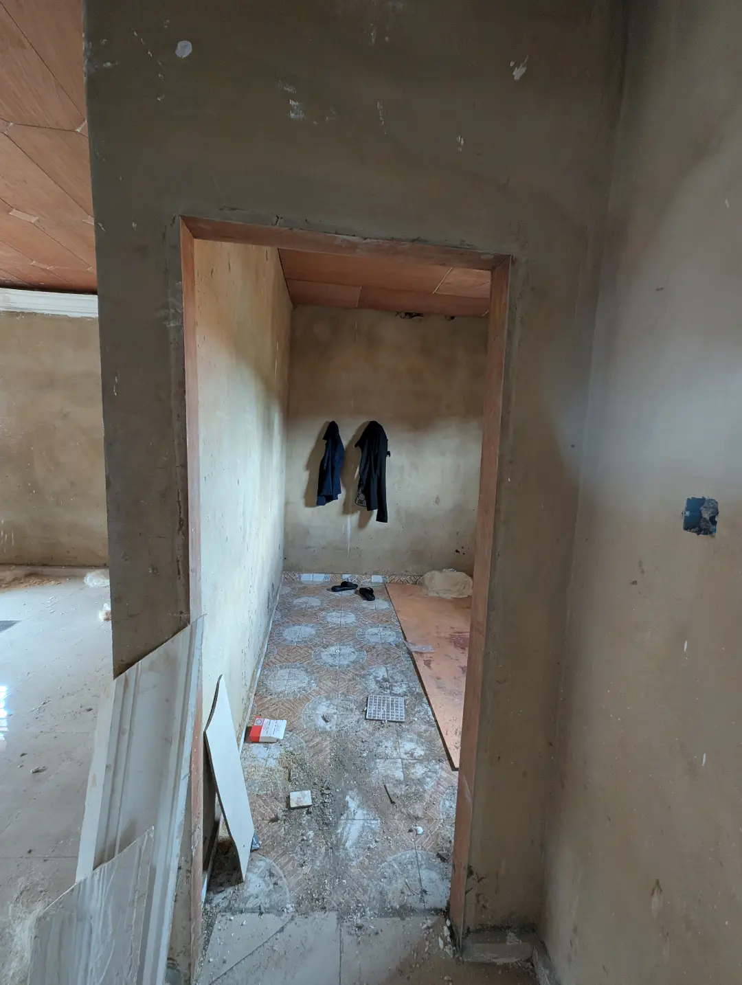 Studio moderne à louer à Bafoussam Petit Paris - Image 10