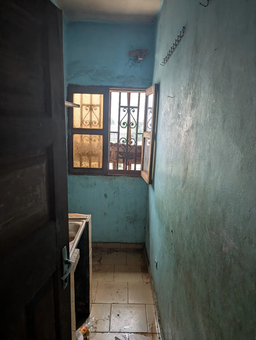 Studio moderne à louer à Bafoussam Colaco - Image 11