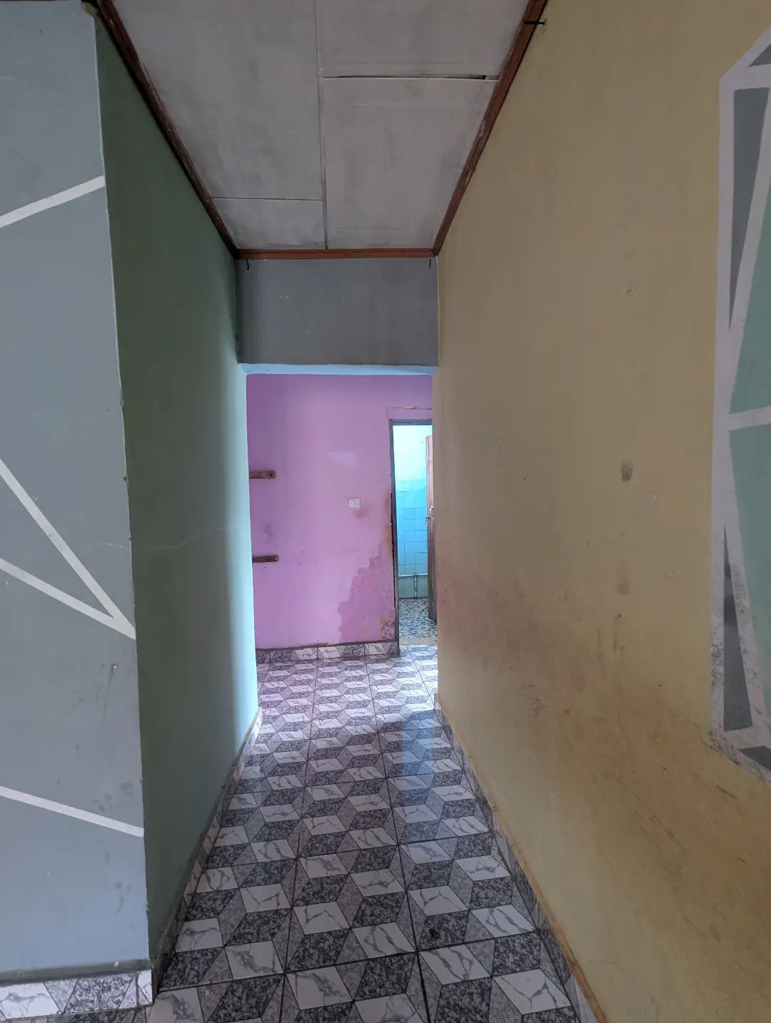 Appartement moderne à louer à Bafoussam Gabon Bar - Image 11