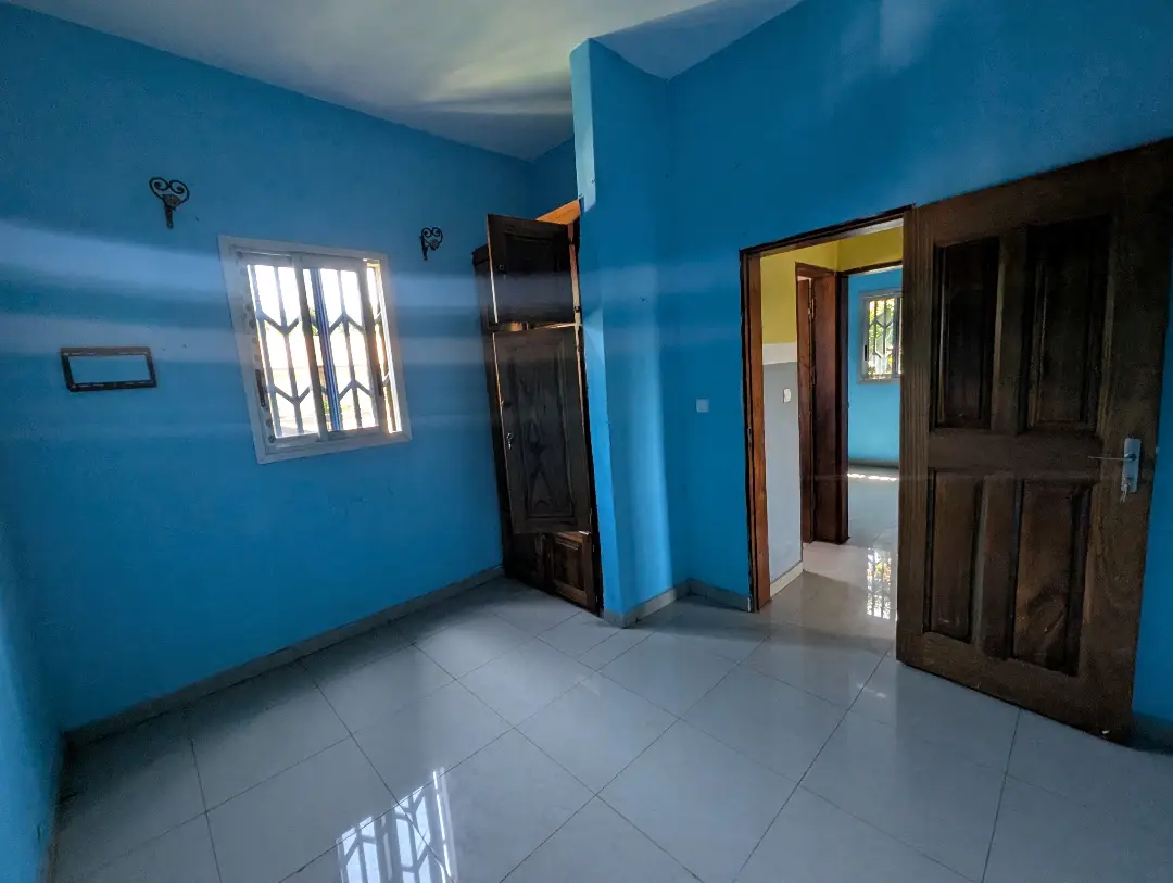 Appartement moderne à louer à Bafoussam Tama - Image 11