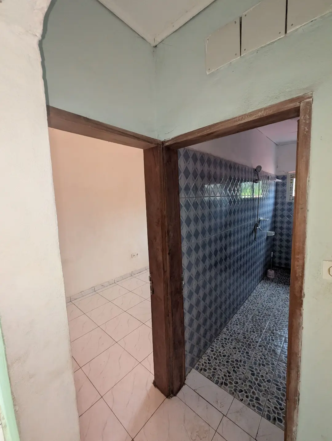 Appartement moderne à louer à Bafoussam Serie Takam - Image 12