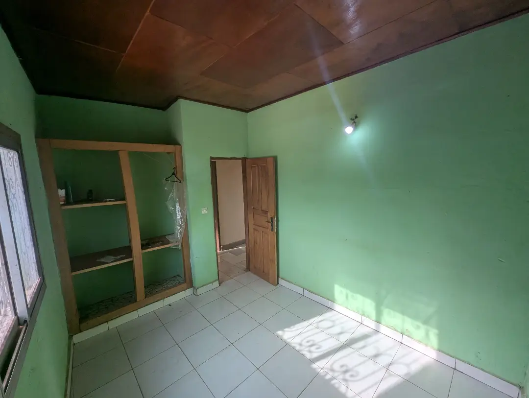 Appartement moderne à louer à Bafoussam Marche Bipmop - Image 12