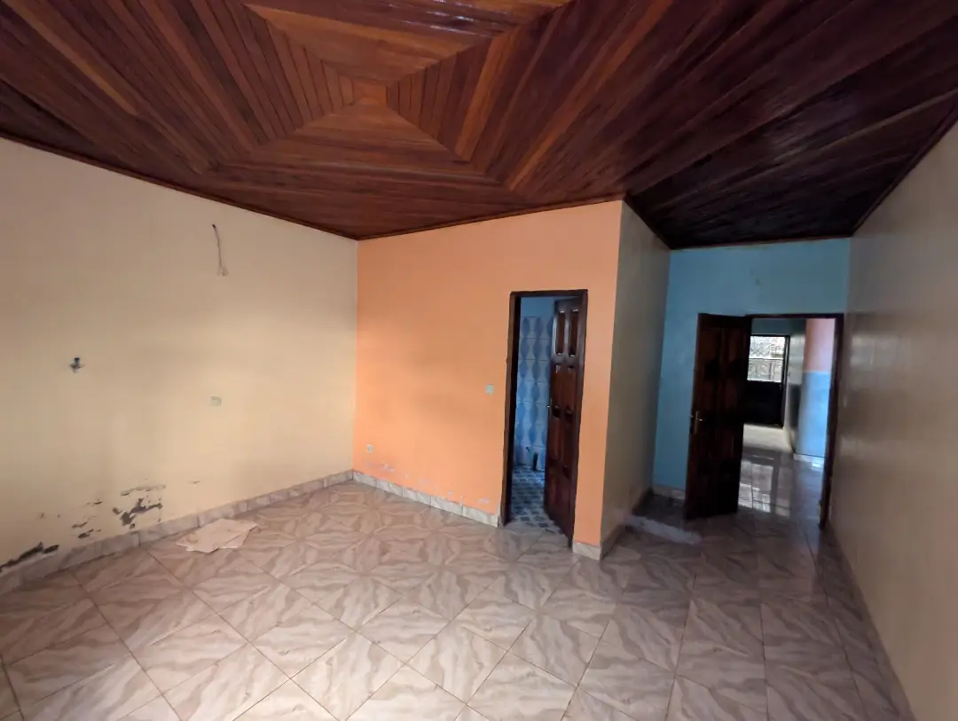 Appartement moderne à louer à Bafoussam Madelon - Image 12