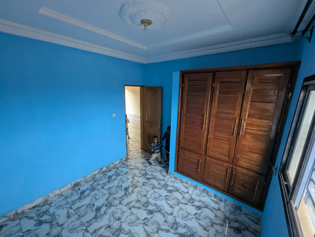 Appartement moderne à louer à Bafoussam Derriere L'hopital Regional - Image 12