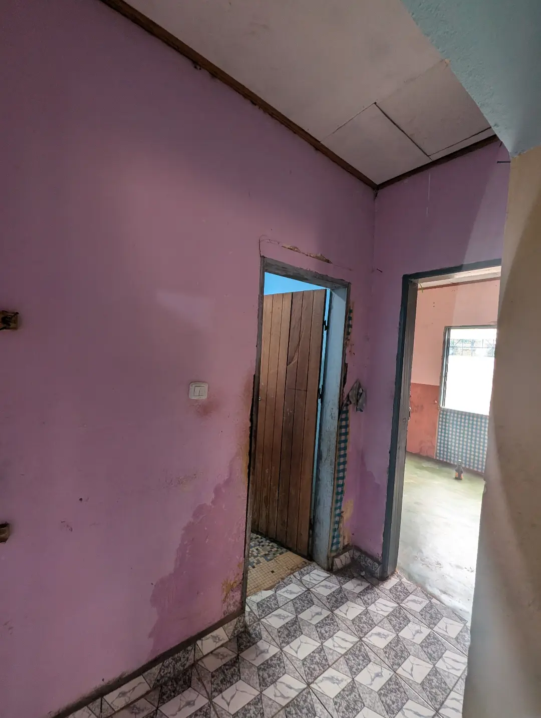 Appartement moderne à louer à Bafoussam Gabon Bar - Image 12