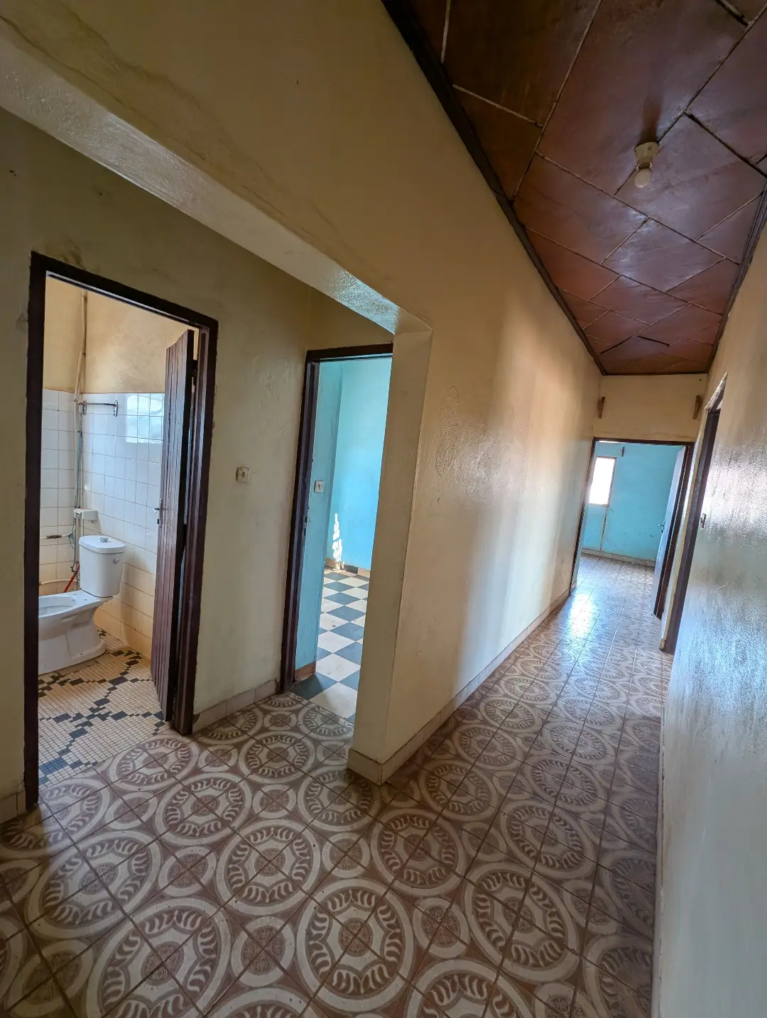 Appartement moderne à louer à Bafoussam Total D'en Bas - Image 12