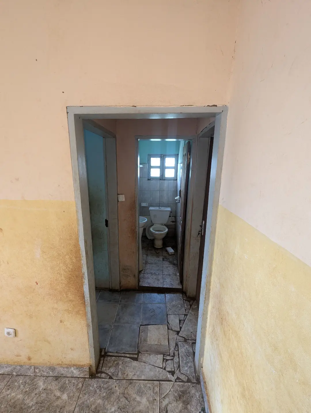 Appartement moderne à louer à Bafoussam Colaco - Image 12