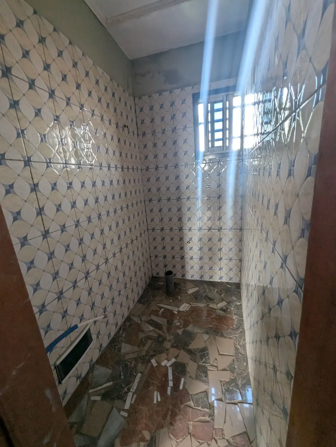 Appartement moderne à louer à Bafoussam Tchitchap - Image 12