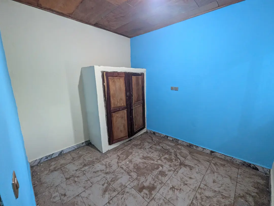 Appartement moderne à louer à Bafoussam Tchitchap - Image 12