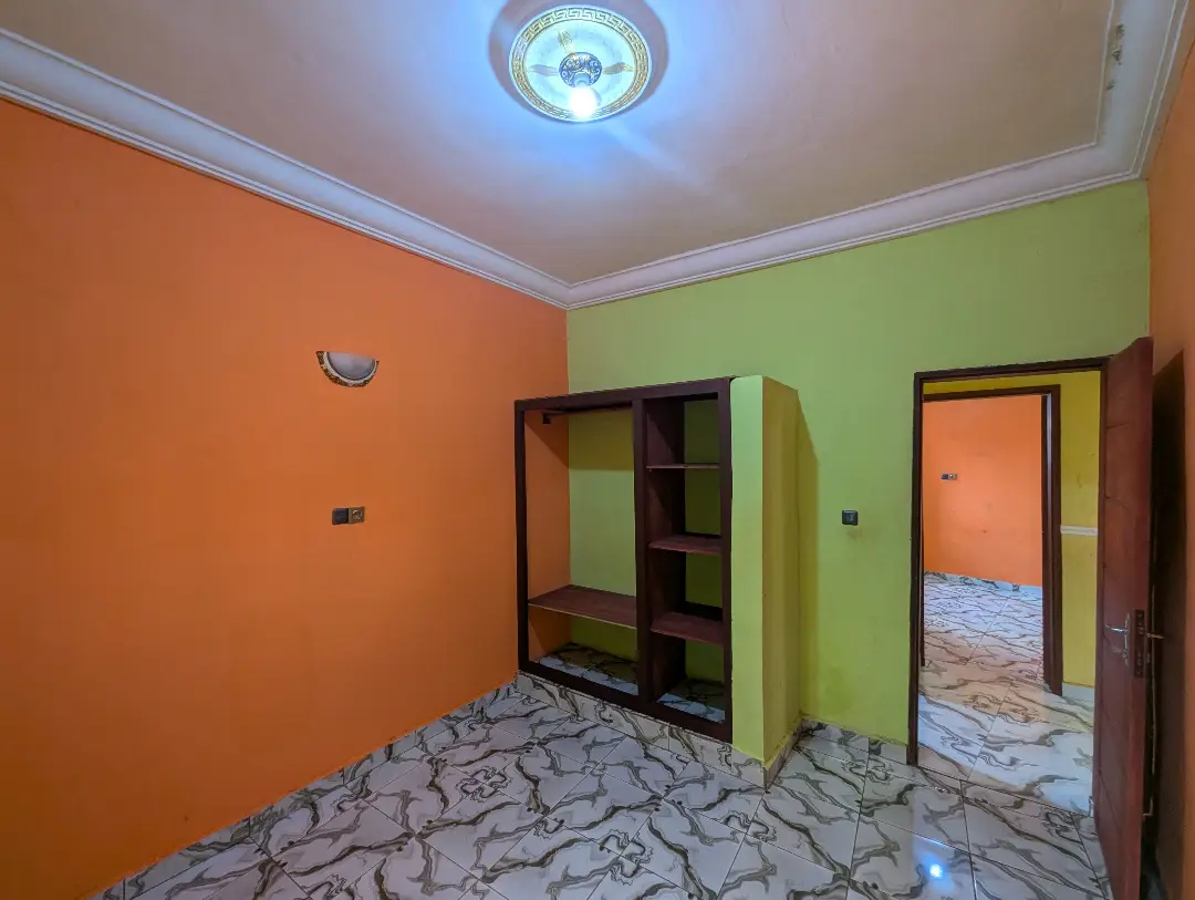 Appartement moderne à louer à Bafoussam Saint Thomas - Image 13