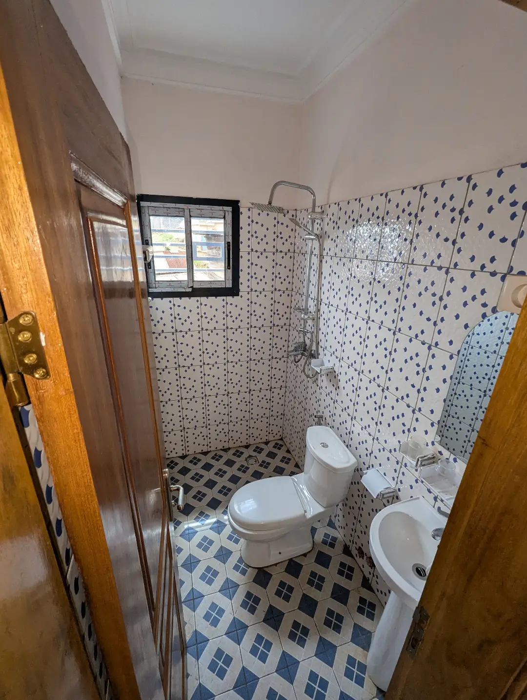 Appartement moderne à louer à Bafoussam Derriere L'hopital Regional - Image 13