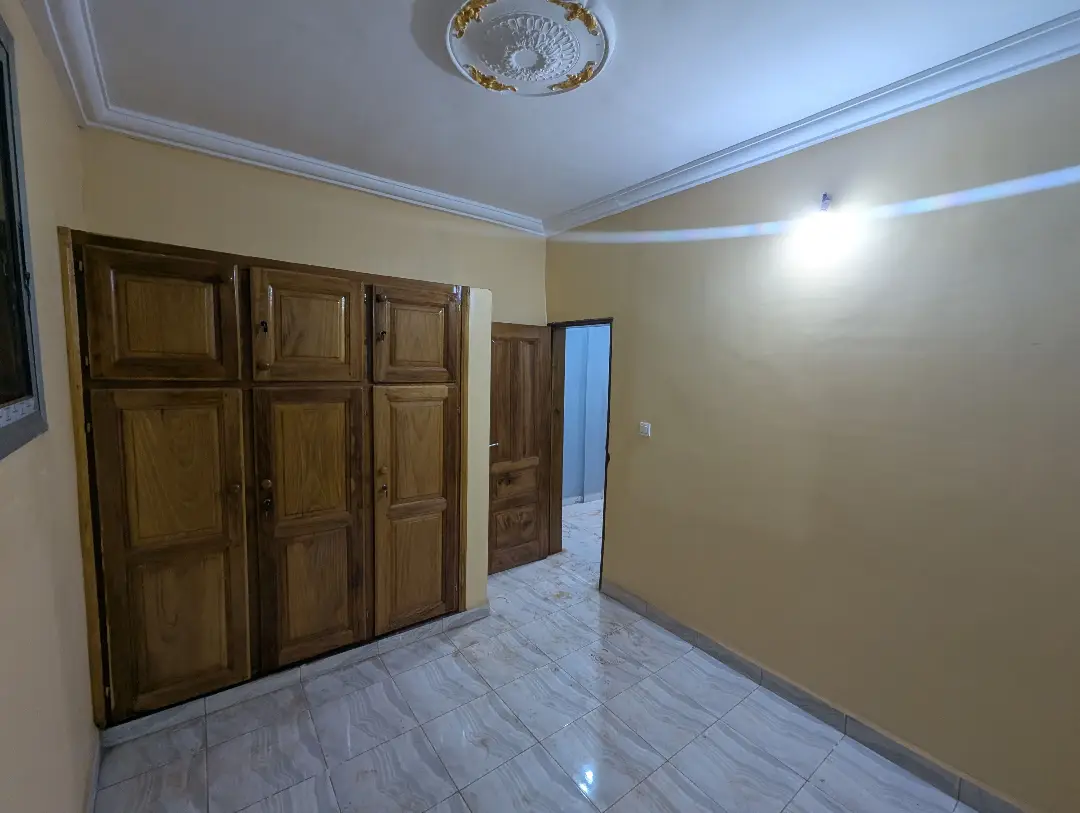Appartement moderne à louer à Bafoussam Stade Municipal - Image 13