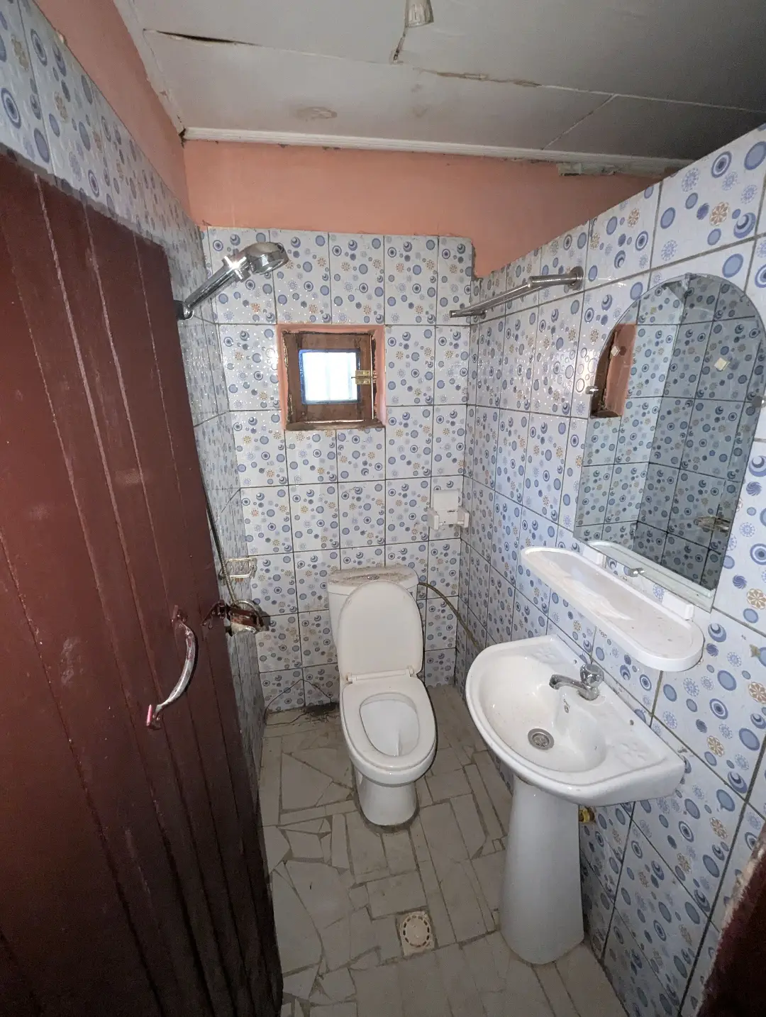 Appartement moderne à louer à Bafoussam Cpo - Image 13
