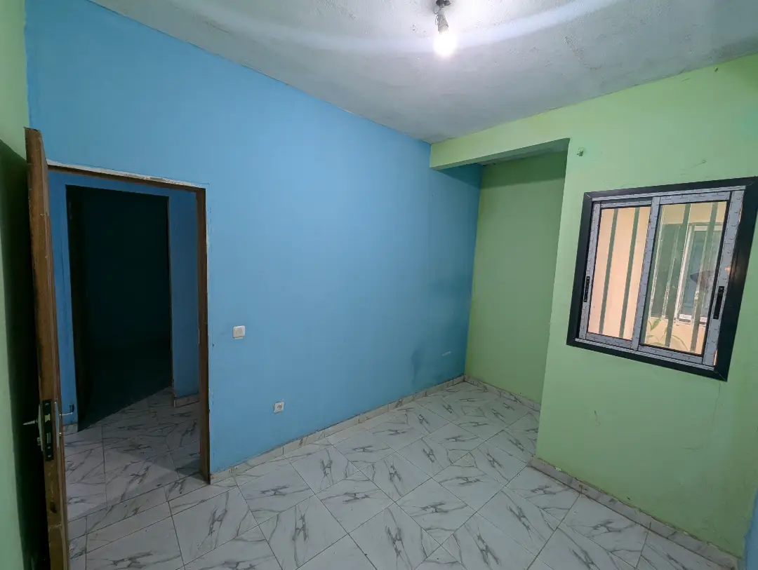 Appartement moderne à louer à Bafoussam Ndjiandam - Image 13