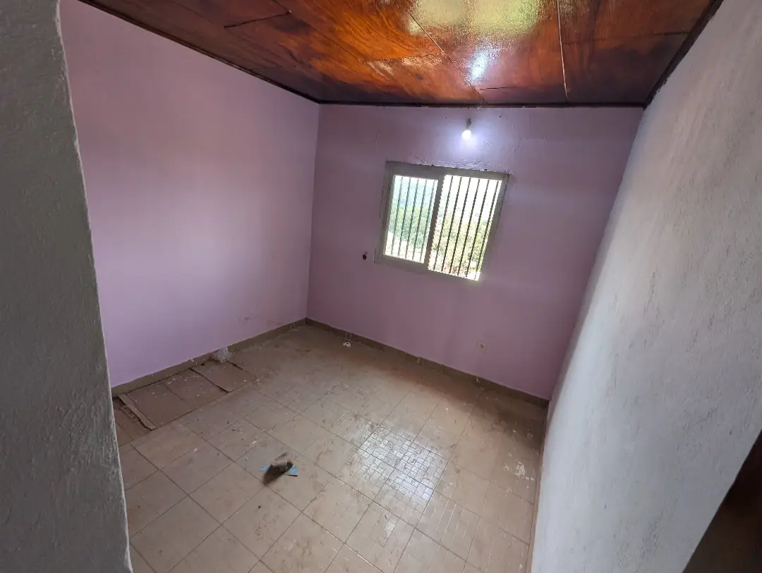 Appartement moderne à louer à Bafoussam Palace - Image 13