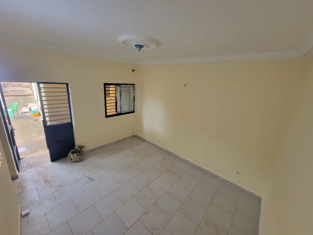 Appartement moderne à louer à Bafoussam Tamdja - Image 14