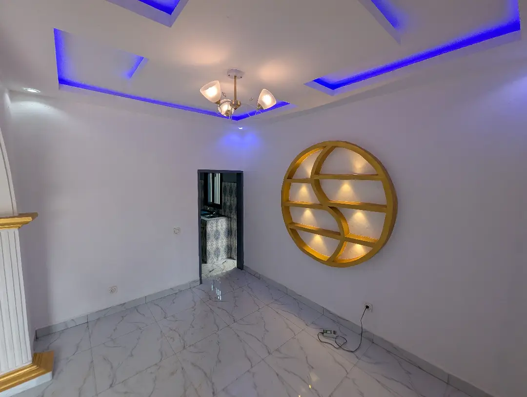 Villa moderne à vendre à Bafoussam Memboutchi - Image 14