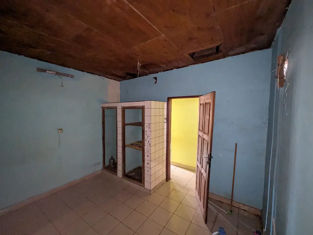Appartement moderne à louer à Bafoussam Maetur - Image 14
