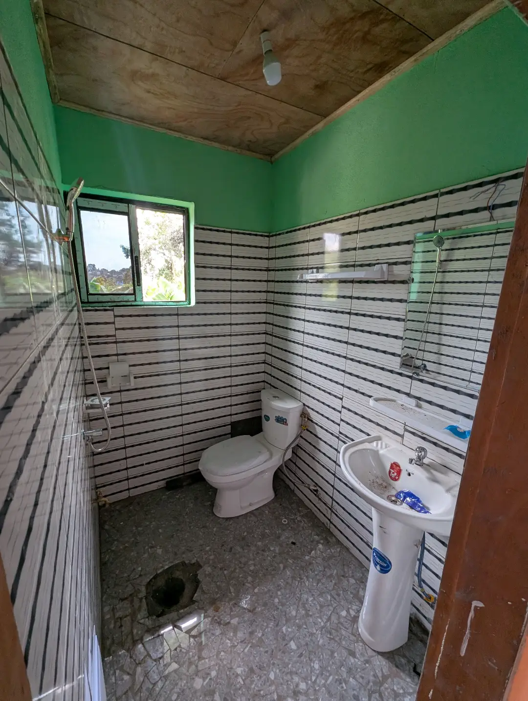 Appartement moderne à louer à Bafoussam Ndjiandam - Image 14