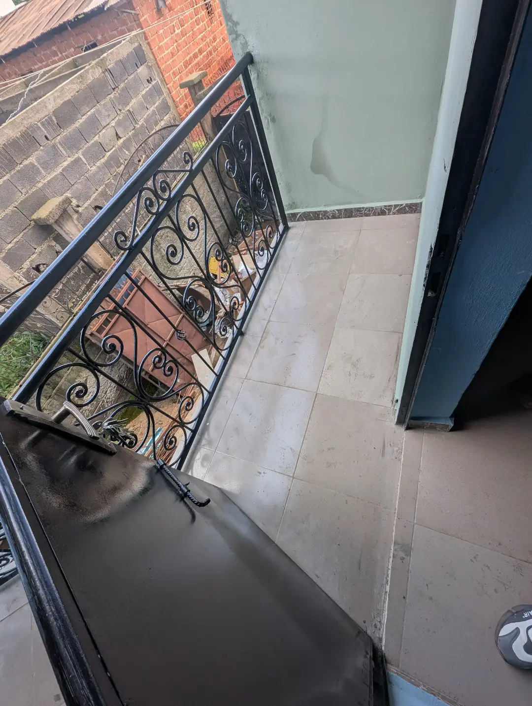 Appartement moderne à louer à Bafoussam Tchitchap - Image 14