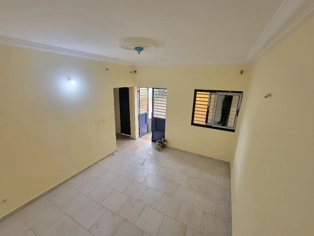 Appartement moderne à louer à Bafoussam Tamdja - Image 15