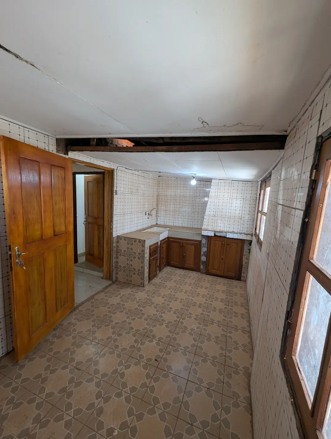 Maison moderne à louer à Bafoussam Madelon - Image 15