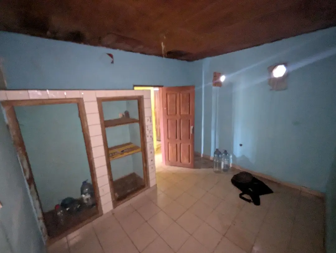 Appartement moderne à louer à Bafoussam Maetur - Image 15