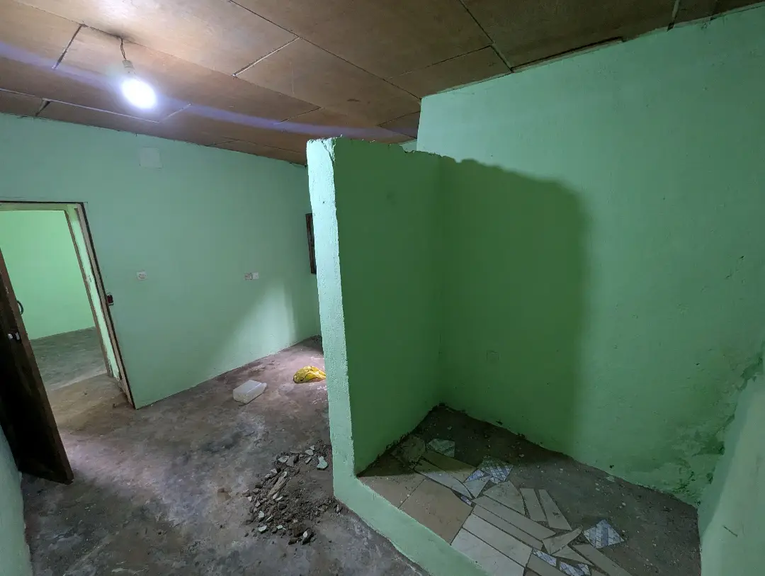Appartement moderne à louer à Bafoussam Carrefour Canne Tankou - Image 15