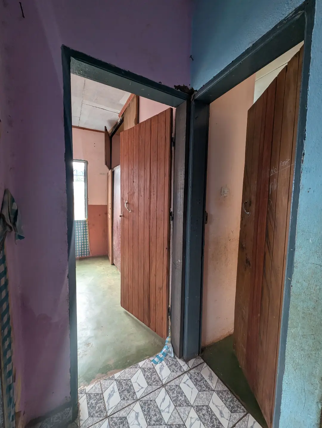 Appartement moderne à louer à Bafoussam Gabon Bar - Image 15