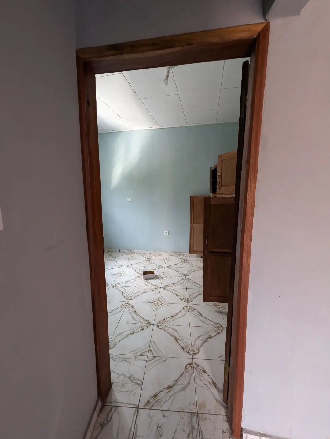 Appartement moderne à louer à Bafoussam Entree De La Ville - Image 15