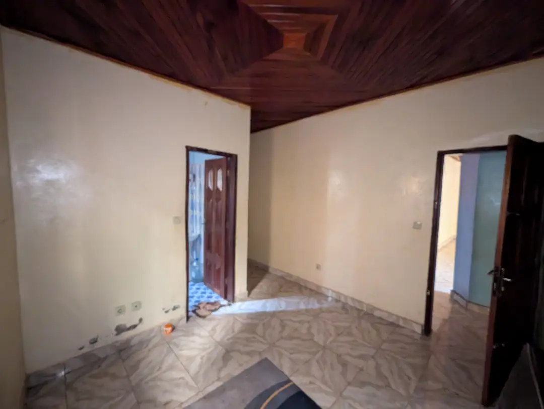 Appartement moderne à louer à Bafoussam Madelon - Image 16