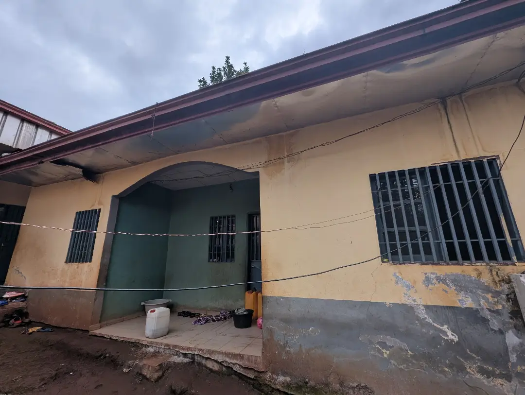 Maison moderne à louer à Bafoussam Maeture - Image 16