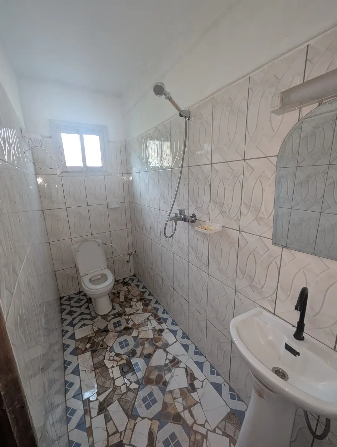 Appartement moderne à louer à Bafoussam Nouvelle Cathedrale - Image 16