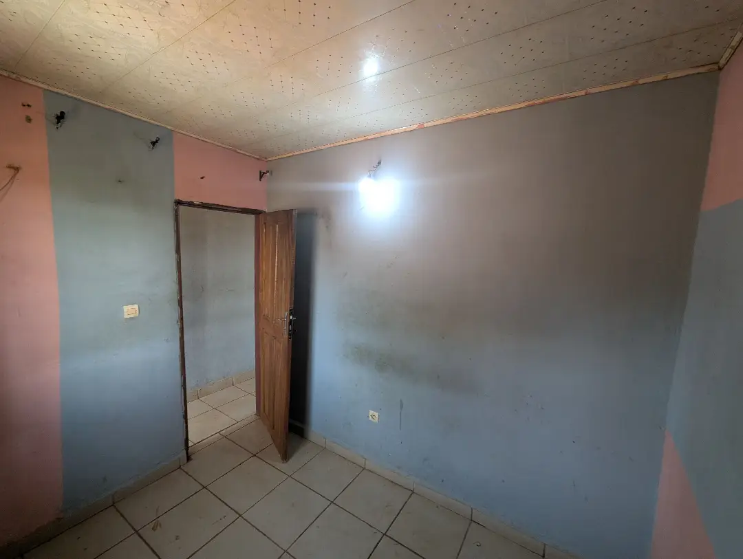 Appartement moderne à louer à Bafoussam Stade Municipal - Image 16